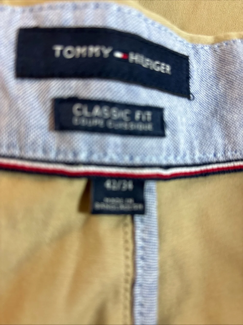 Tommy Hilfiger Men's Classic Khaki Pants - Neutral Tan. 1102